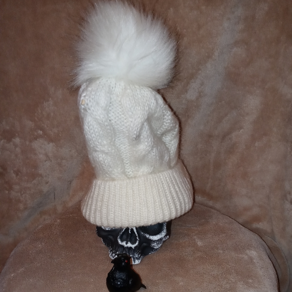 Brand new Loft White winter hat